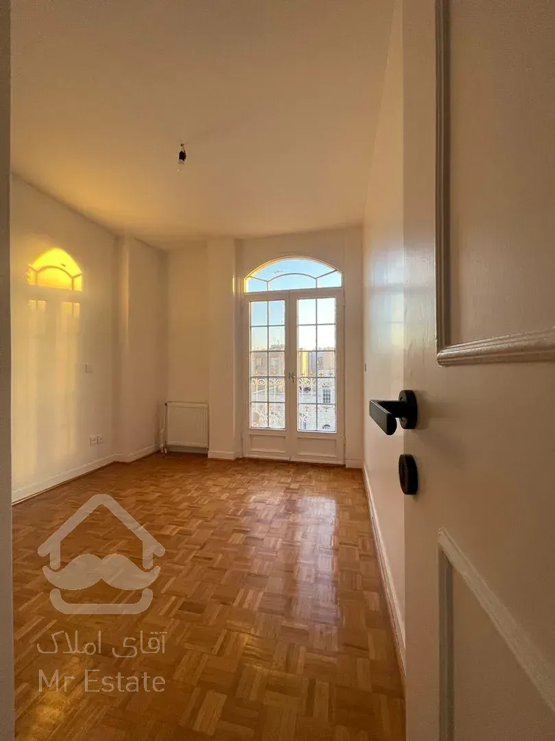 فروش آپارتمان ۷۰متری بازسازی شده نقشه استثنایی