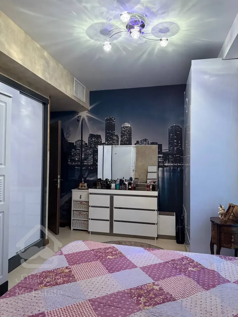 فروش آپارتمان ۹۵متری فول امکانات تاپ لوکیشن