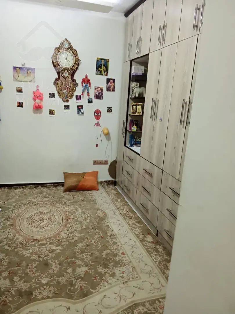 فروش واحد2خواب روبه نماسنددار*انباری*پارکینگ*فاز۱اندیشه