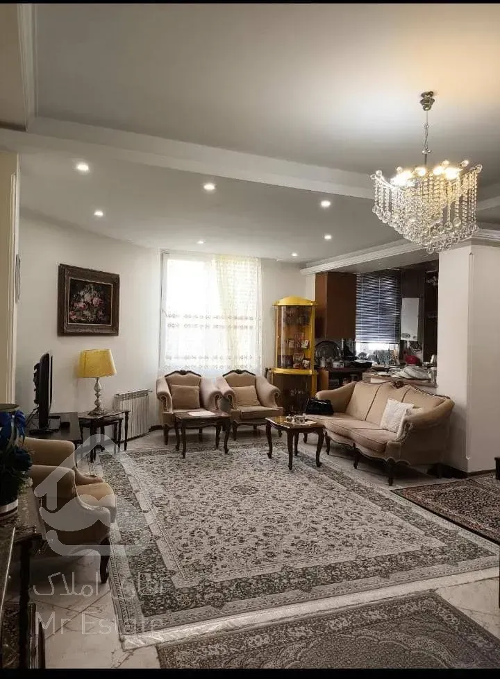 فروش آپارتمان فول امکانات کم سن زیر قیمت منطقه