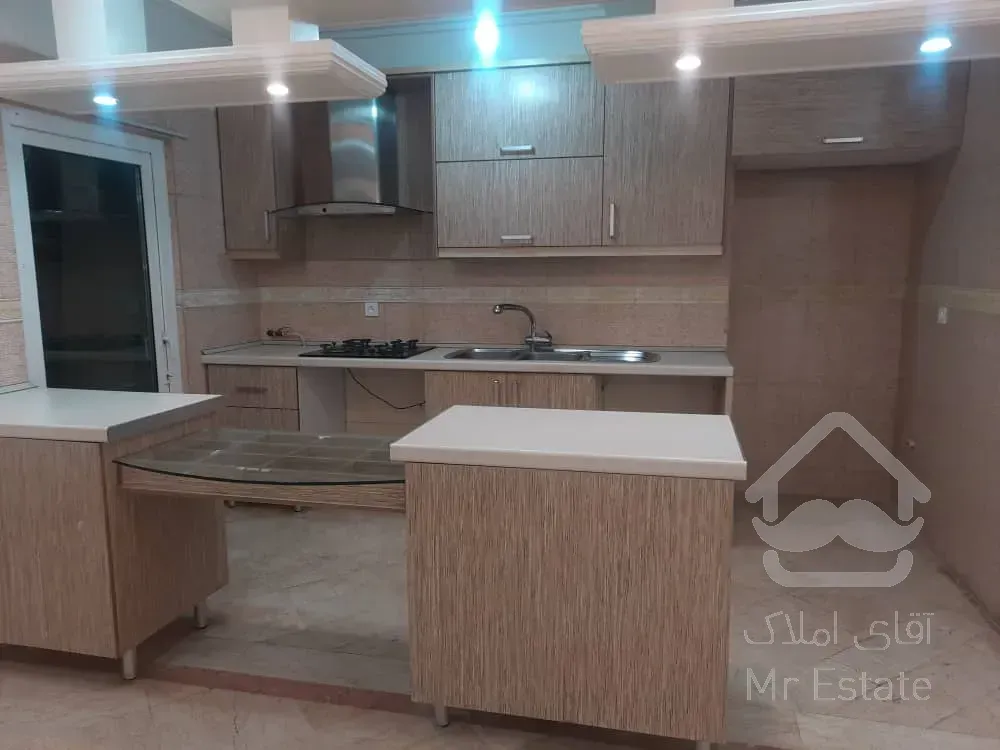 فروش آپارتمان ۹۵متری سالن پرده خور جنوبی نما تراورتن