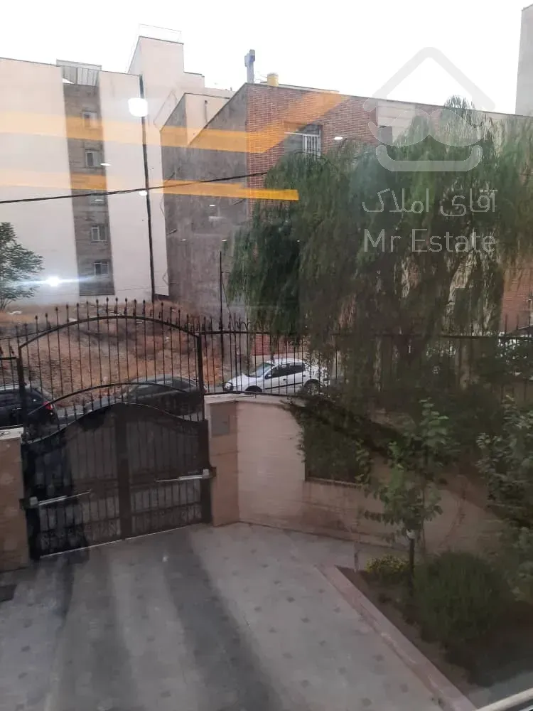 فروش آپارتمان ۹۵متر سالن پرده خور جنوبی نما تراورتن