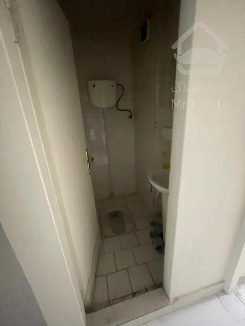 فروش آپارتمان ۸۳متری نوسازی شده بدون ضعف و پرتی