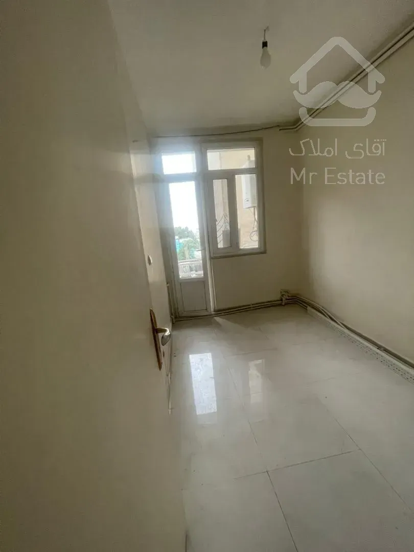 فروش آپارتمان ۸۳متری نوسازی شده بدون ضعف و پرتی