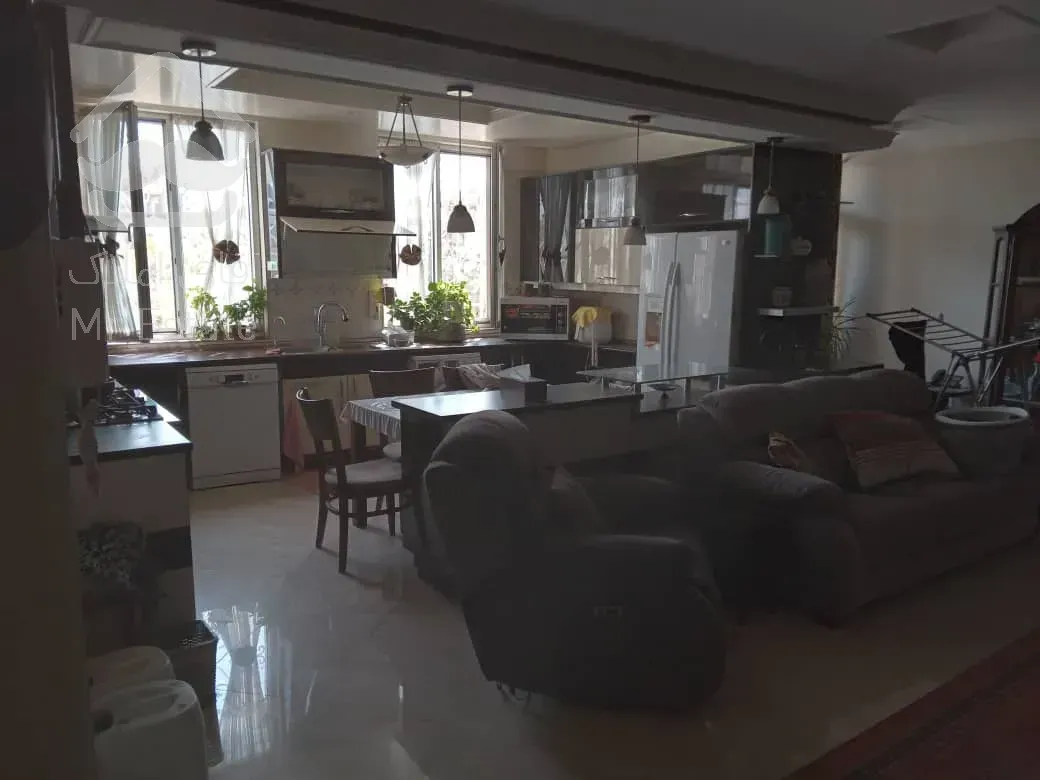 فروش آپارتمان ۱۱۰متری فول بازسازی فول امکانات