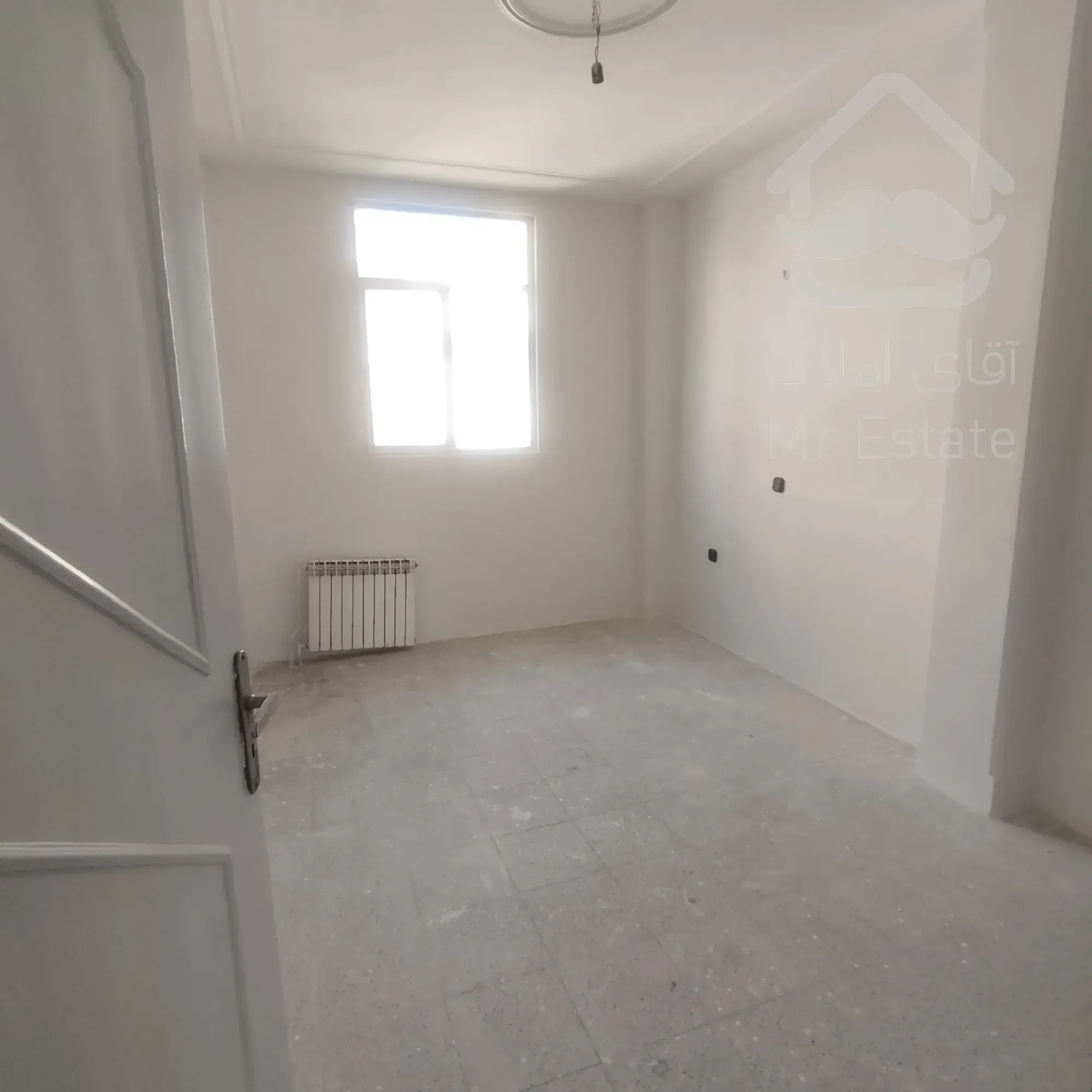 فروش آپارتمان ۹۰متری ۲خوابه سالن پرده خور