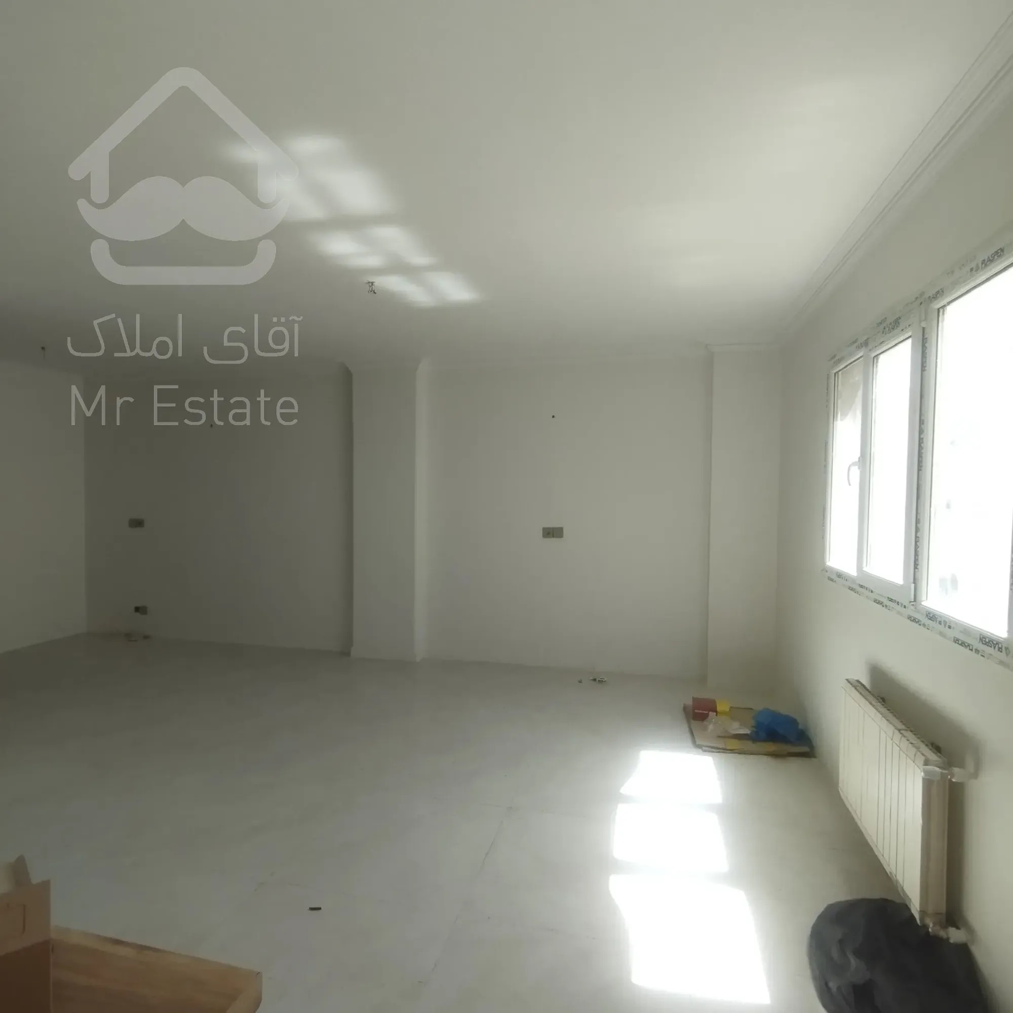 فروش آپارتمان ۸۳متری فول بازسازی شده سالن پرده خور جنوبی