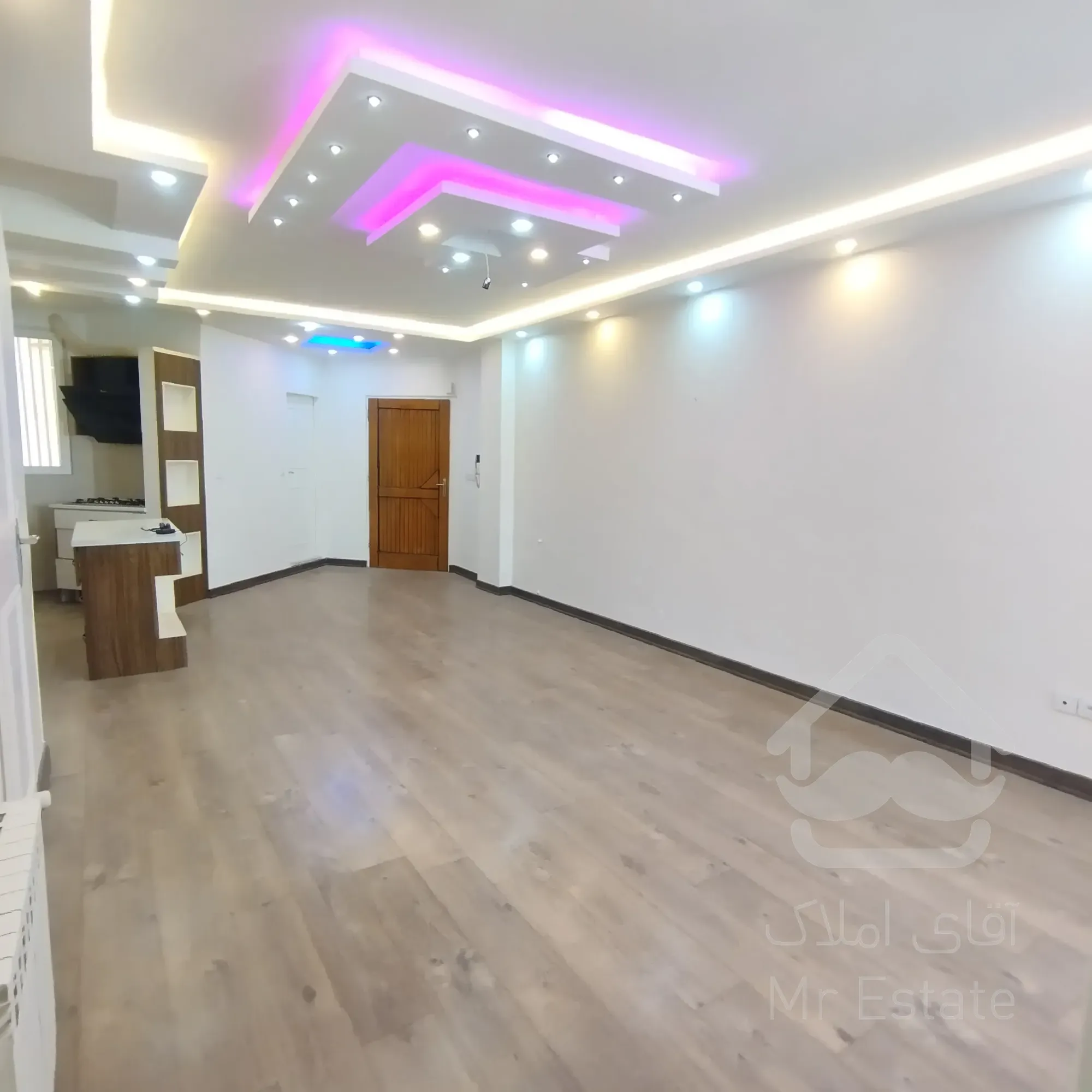 فروش آپارتمان ۷۱متری تاپ لوکیشن نوسازی شده زیر قیمت منطقه