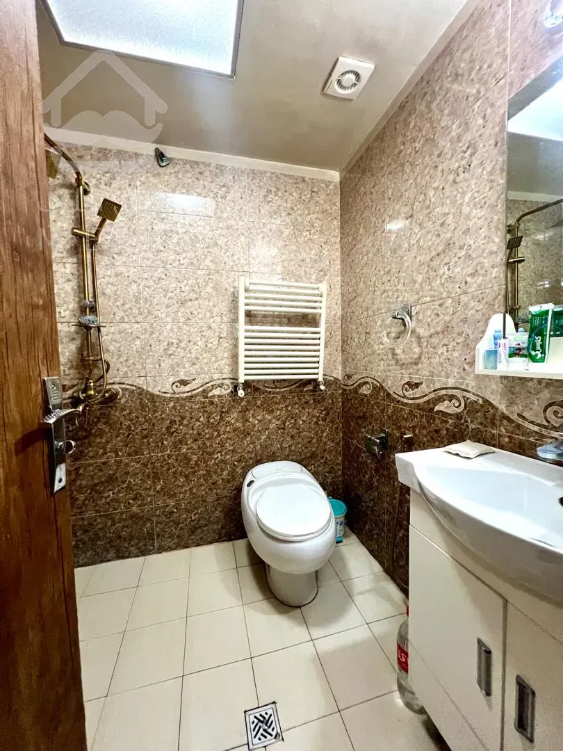 فروش آپارتمان ۸۵متری تاپ لوکیشن سالن پرده خور جنوبی