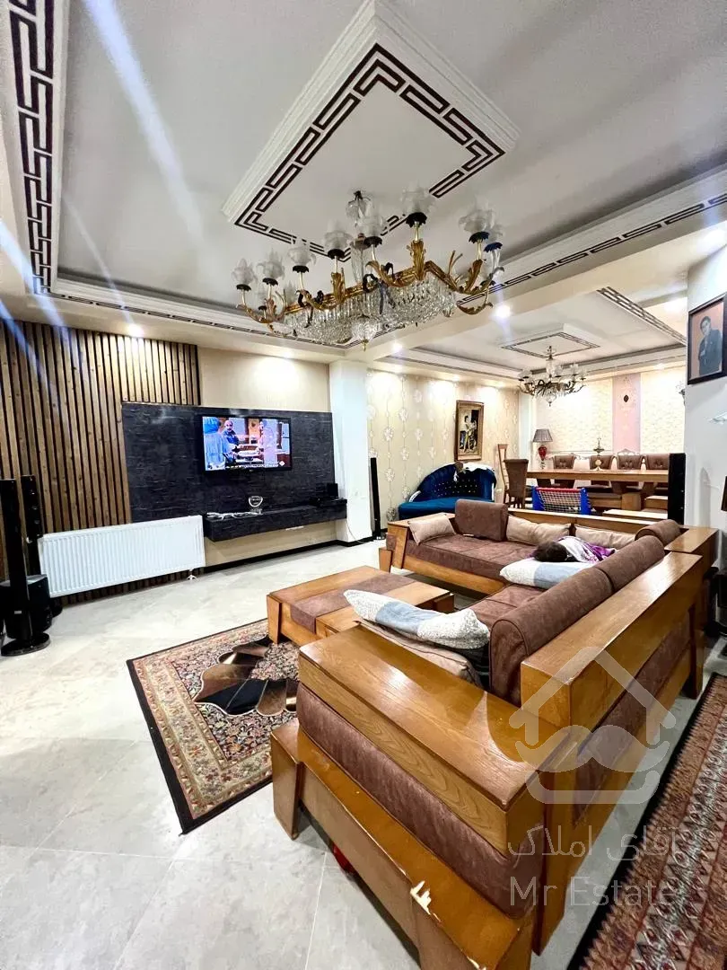 فروش آپارتمان ۸۸متری تاپ لوکیشن زیر قیمت منطقه