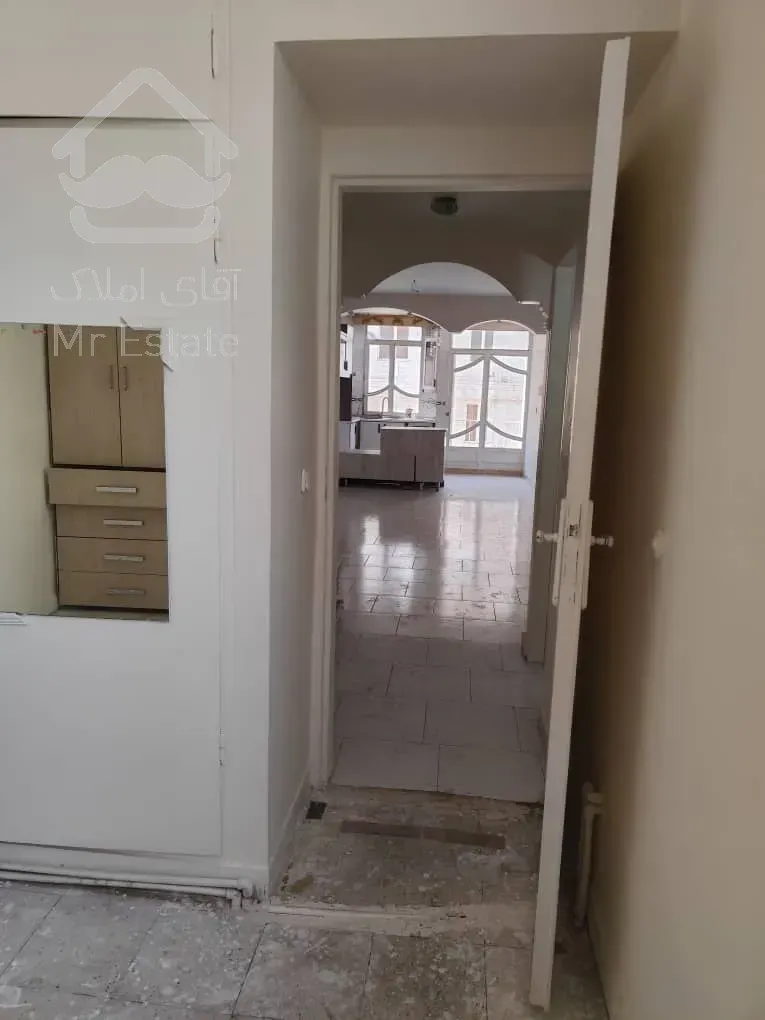 فروش آپارتمان ۸۵متری تاپ لوکیشن زیر قیمت منطقه