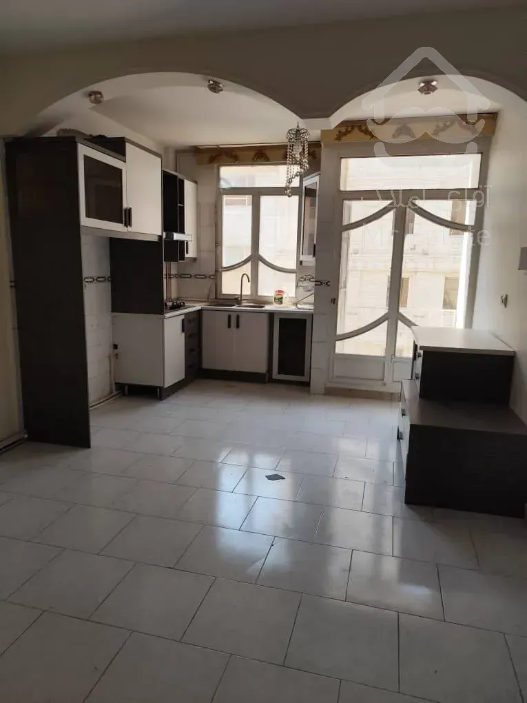 فروش آپارتمان ۸۵متری تاپ لوکیشن زیر قیمت منطقه