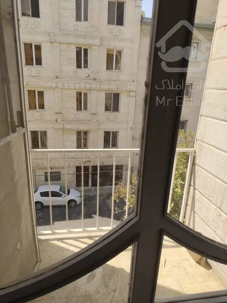 فروش آپارتمان ۸۵متری تاپ لوکیشن زیر قیمت منطقه