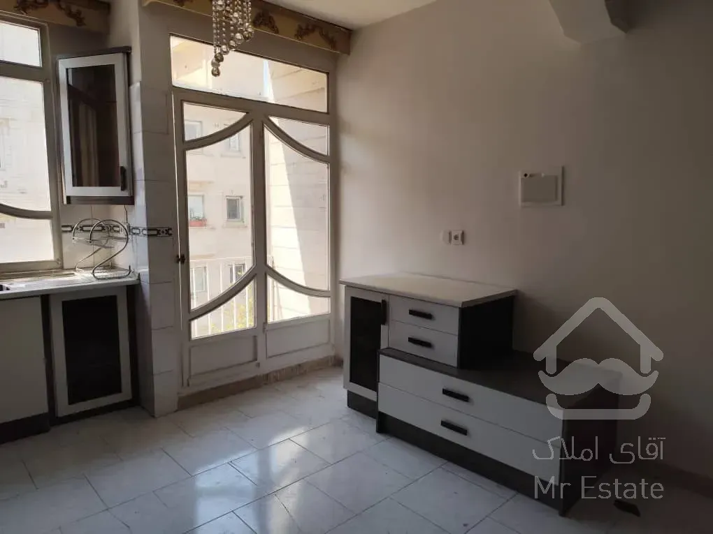 فروش آپارتمان ۸۵متری تاپ لوکیشن زیر قیمت منطقه