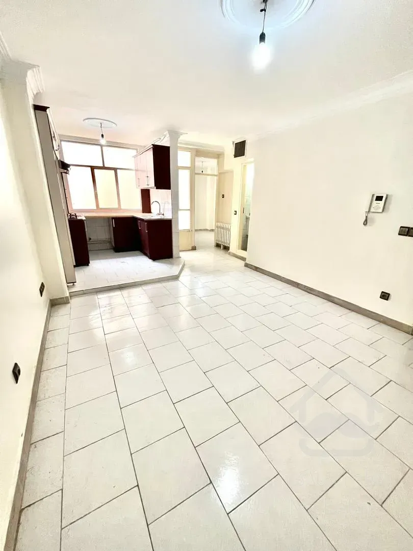 فروش آپارتمان ۵۸متری تاپ لوکیشن زیر قیمت منطقه