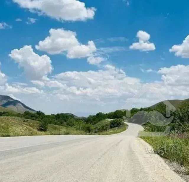 ۱۰ پلاک ۳۵۰ متری در منطقه زیبای چوبک