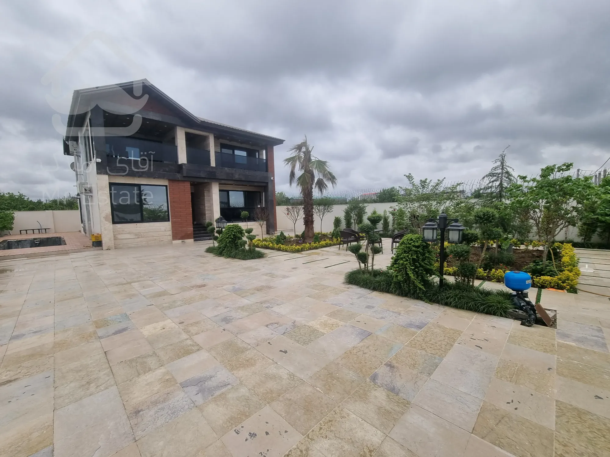 باغ ویلا هزار متری