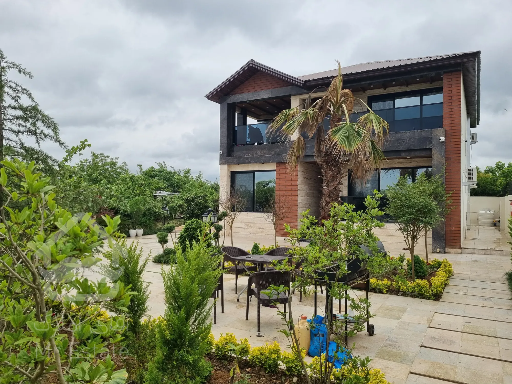 باغ ویلا هزار متری