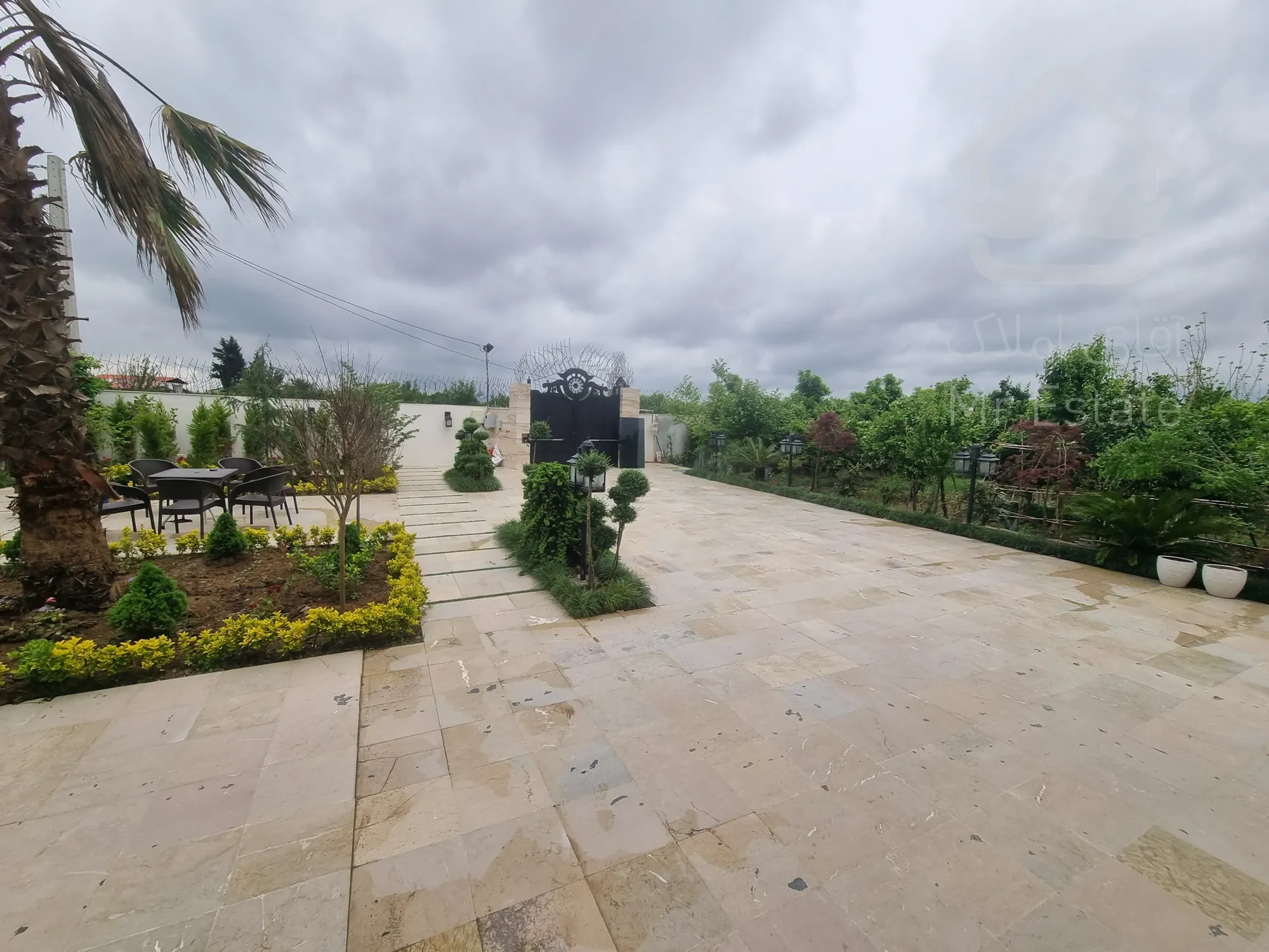 باغ ویلا هزار متری