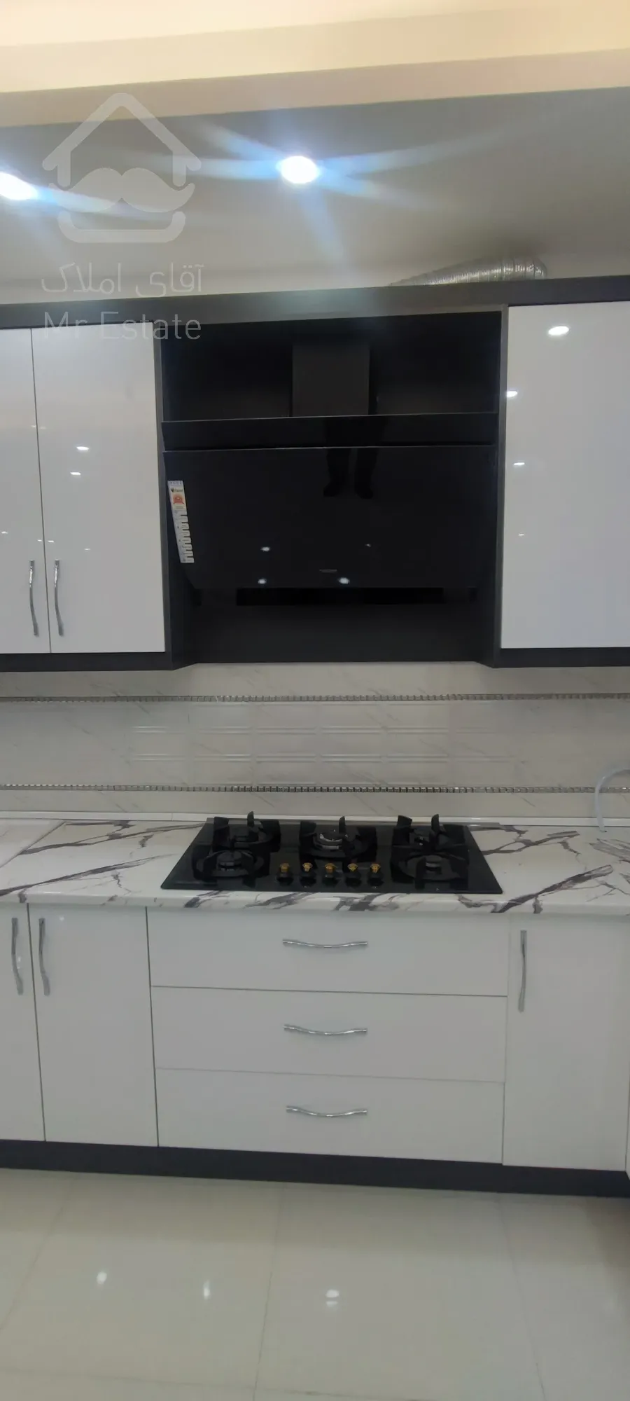 آپارتمان نوساز کلیدنخورده