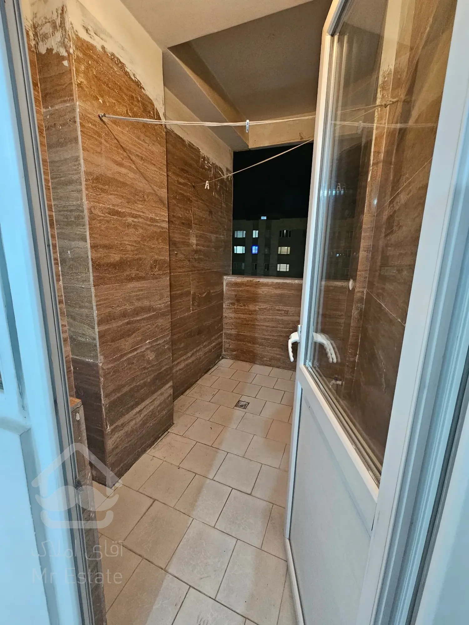 ۱۰۲ متری نگارستان فیروز آبادی