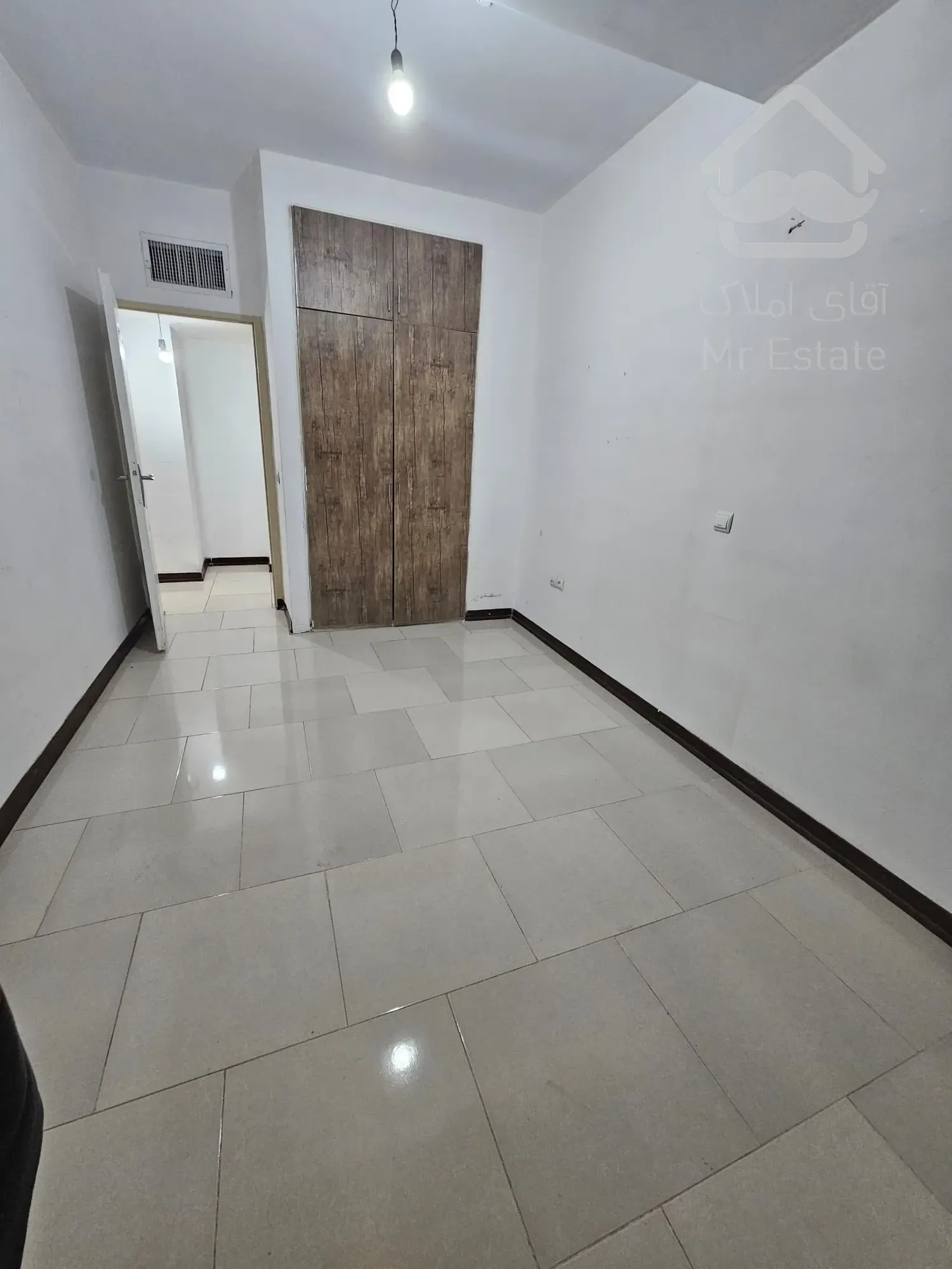 ۱۰۲ متری نگارستان فیروز آبادی