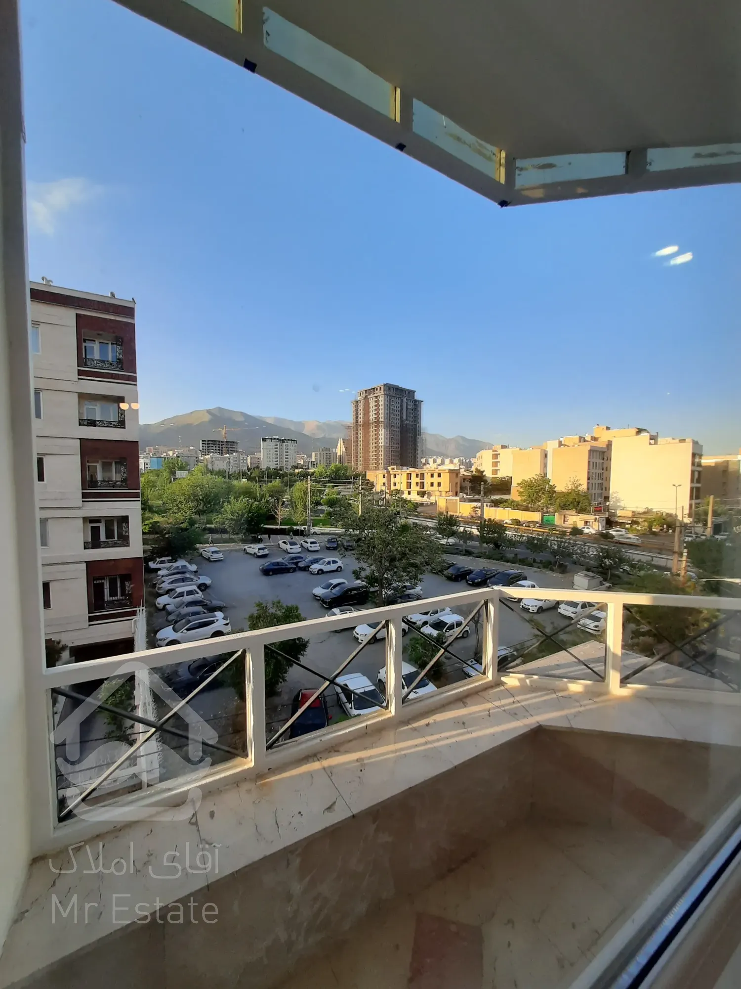 فروش آپارتمان ۸۰متر ۲خواب ویو ابدی بلوار کمالی