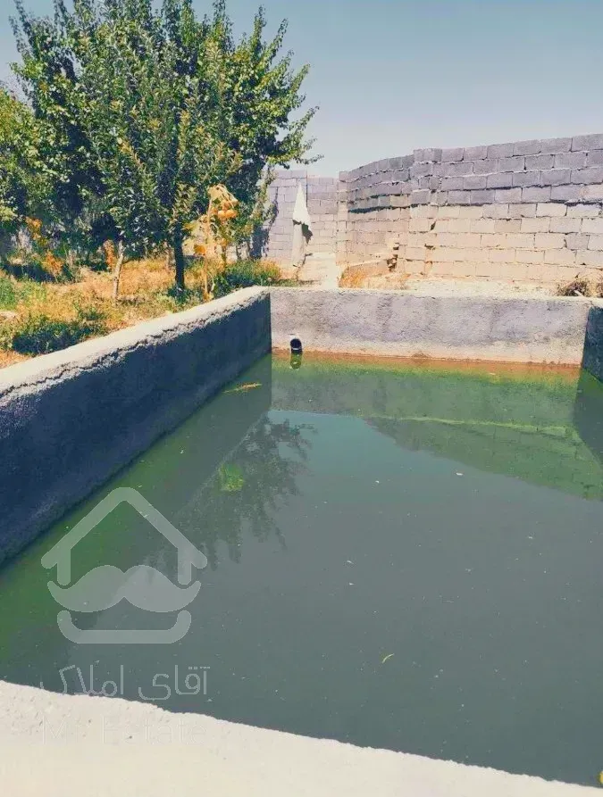 فروش باغ ۷۰۰ متری با موقعیتی عالی