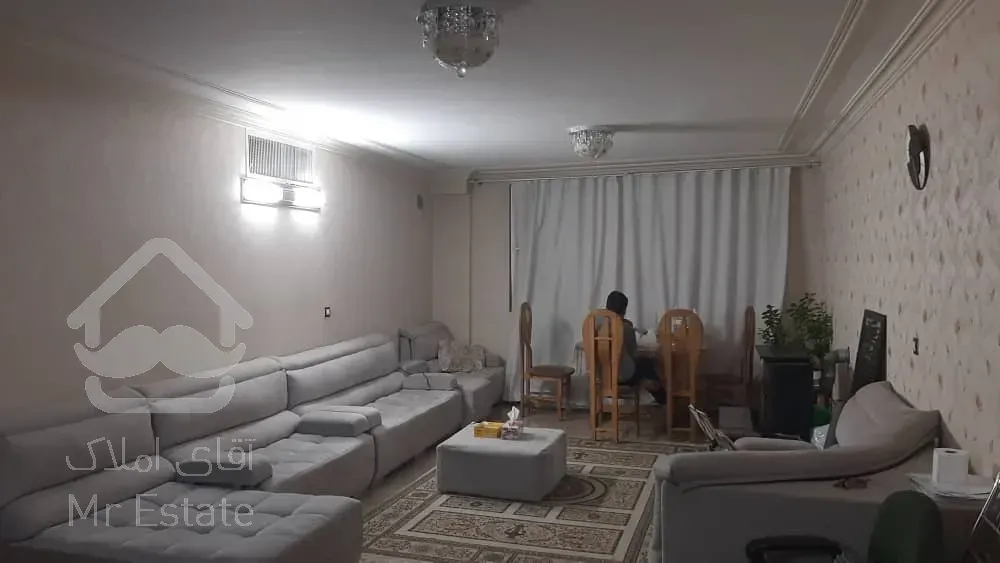 فروش واحد ۱۱۰ متری