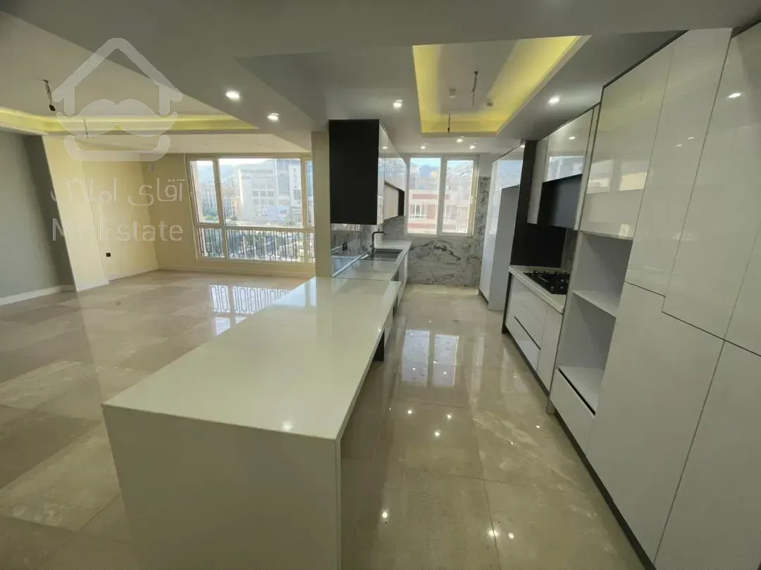 آپارتمان تک واحدی 131متری