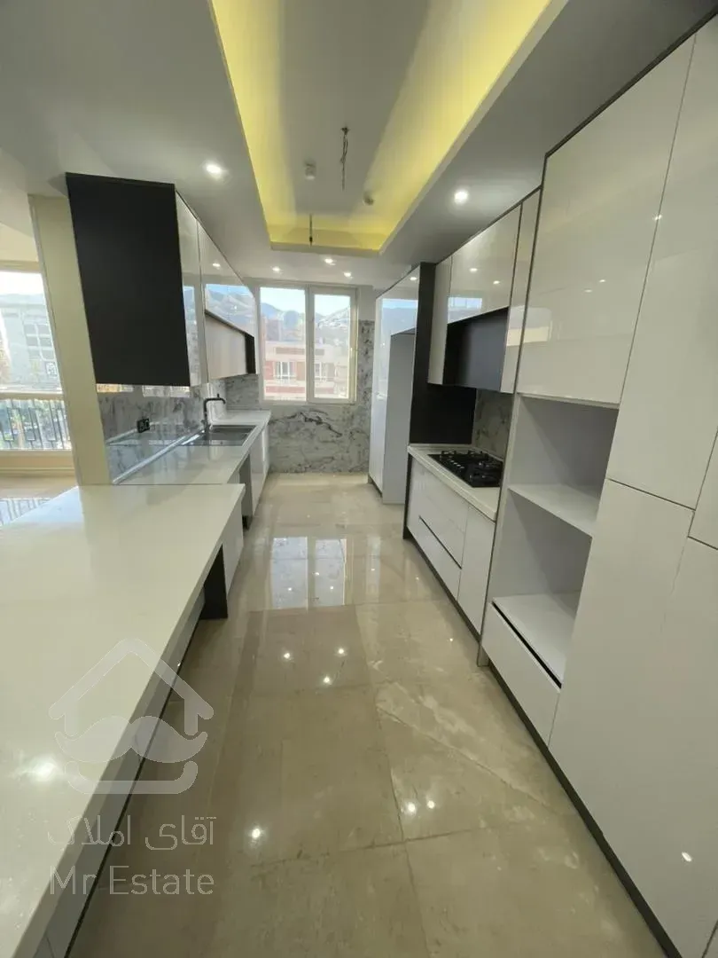 آپارتمان تک واحدی 131متری