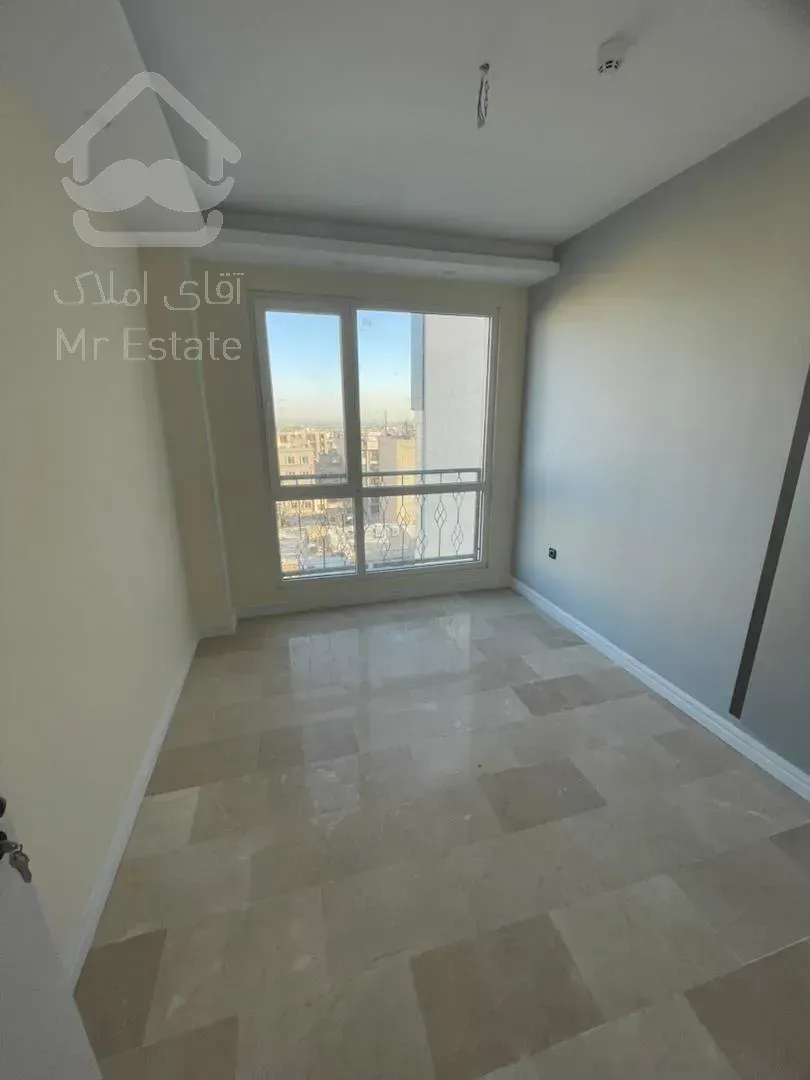 آپارتمان تک واحدی 131متری