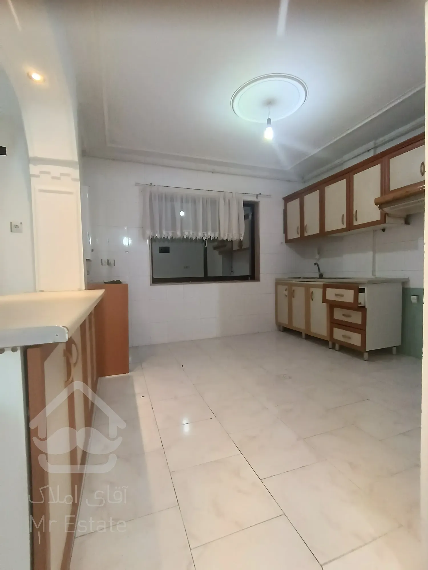 آپارتمان مرکز انزلی