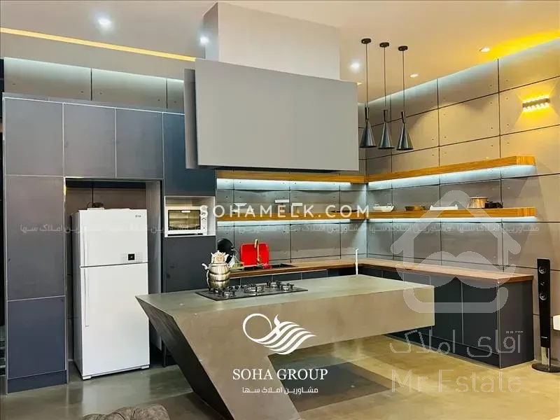 1050 متر باغ ویلای مدرن در شهریار