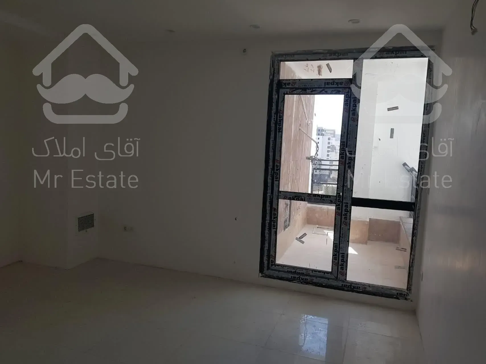 خرید آپارتمان 129متری سه خواب مهندسین