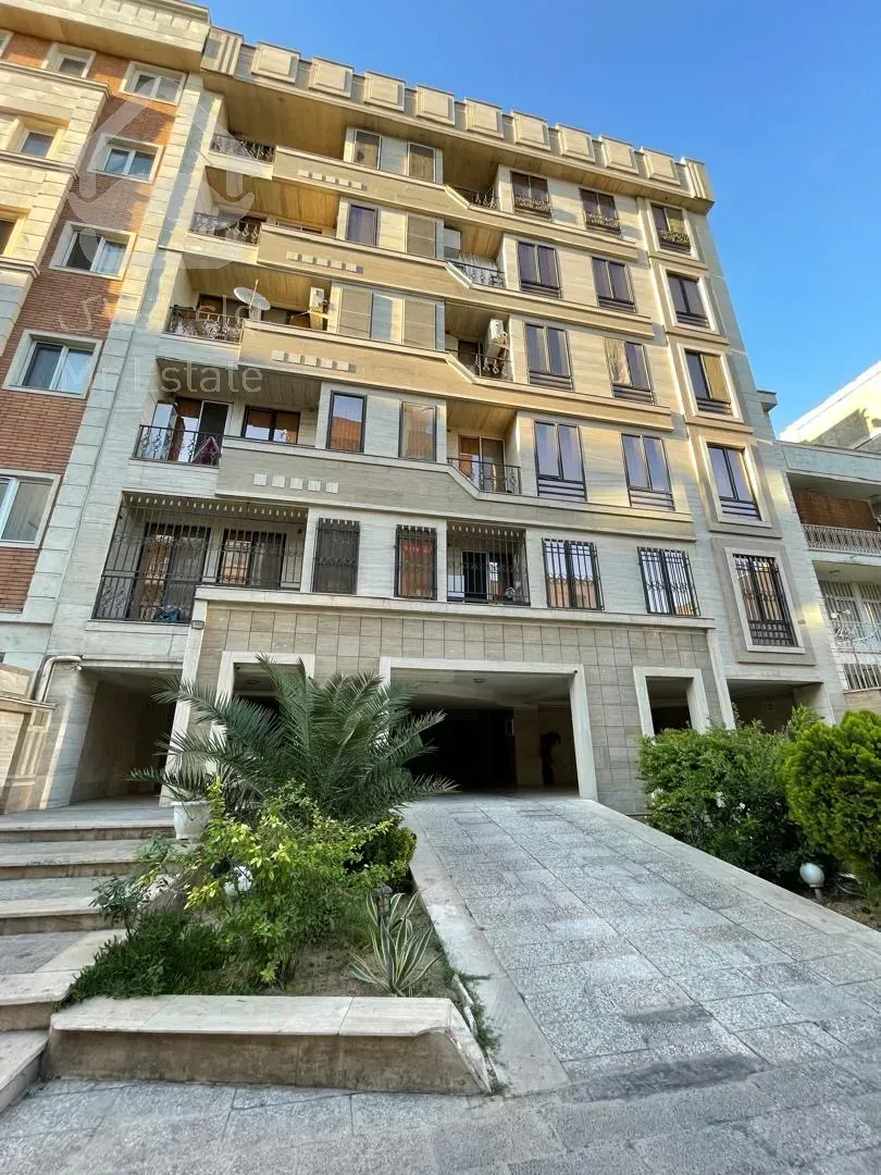 ۶۸متر ۲ خواب سالن پرده خور فول امکانات تراورتن فردوس