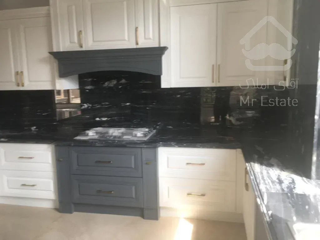 فروش 115 متر اختیاریه