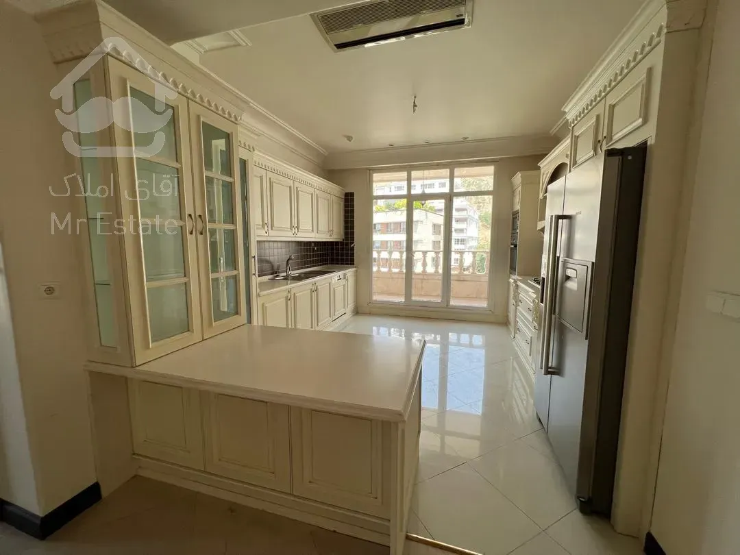 فروش اپارتمان 180 متری زعفرانیه