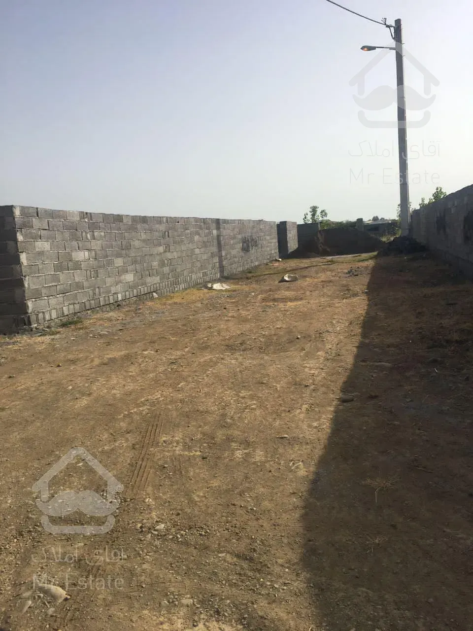 زمین مسکونی دارای جواز