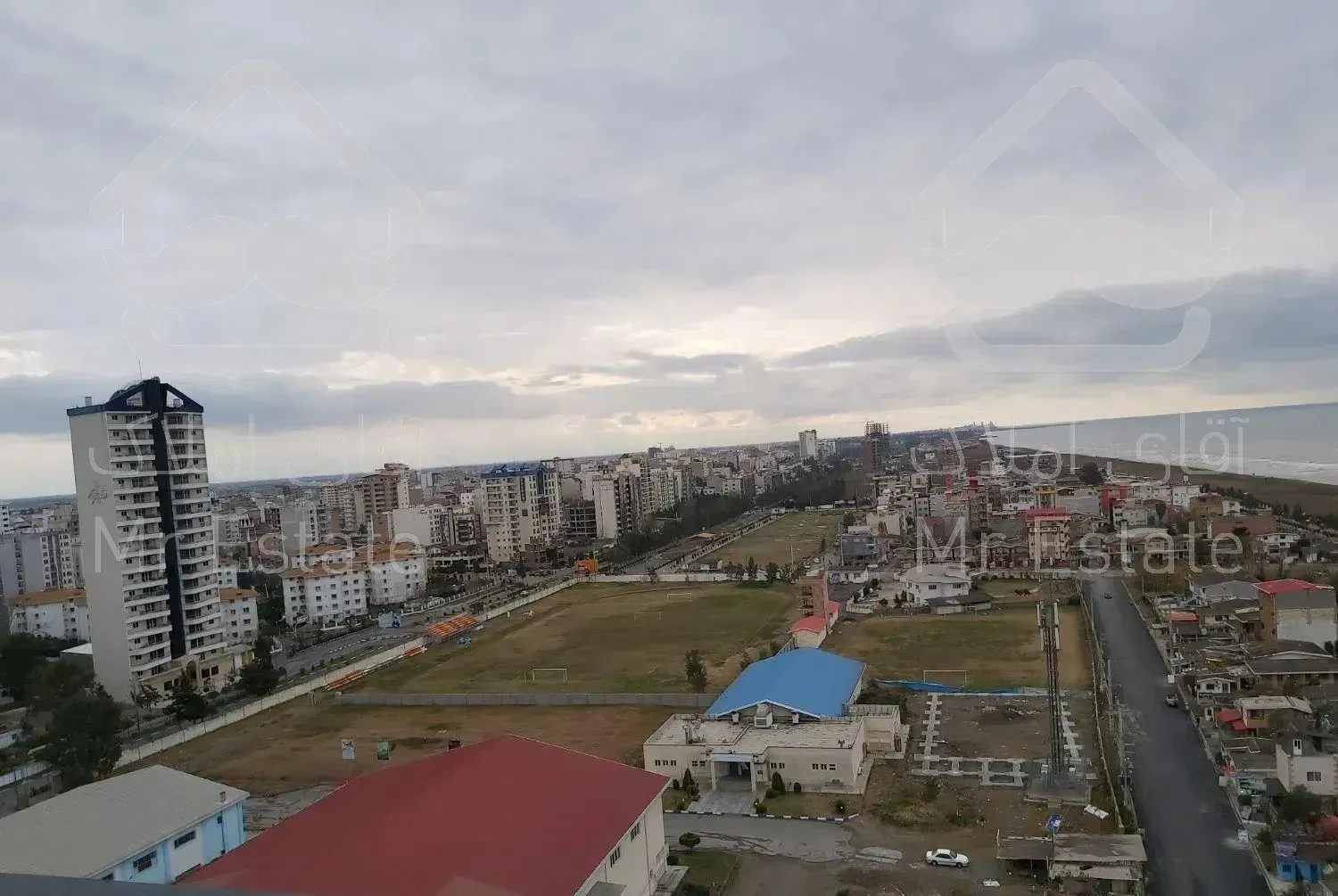 برجی مجلل تاپ135متر3خواب/ویودریا/3تراس/روف/نگهبانی