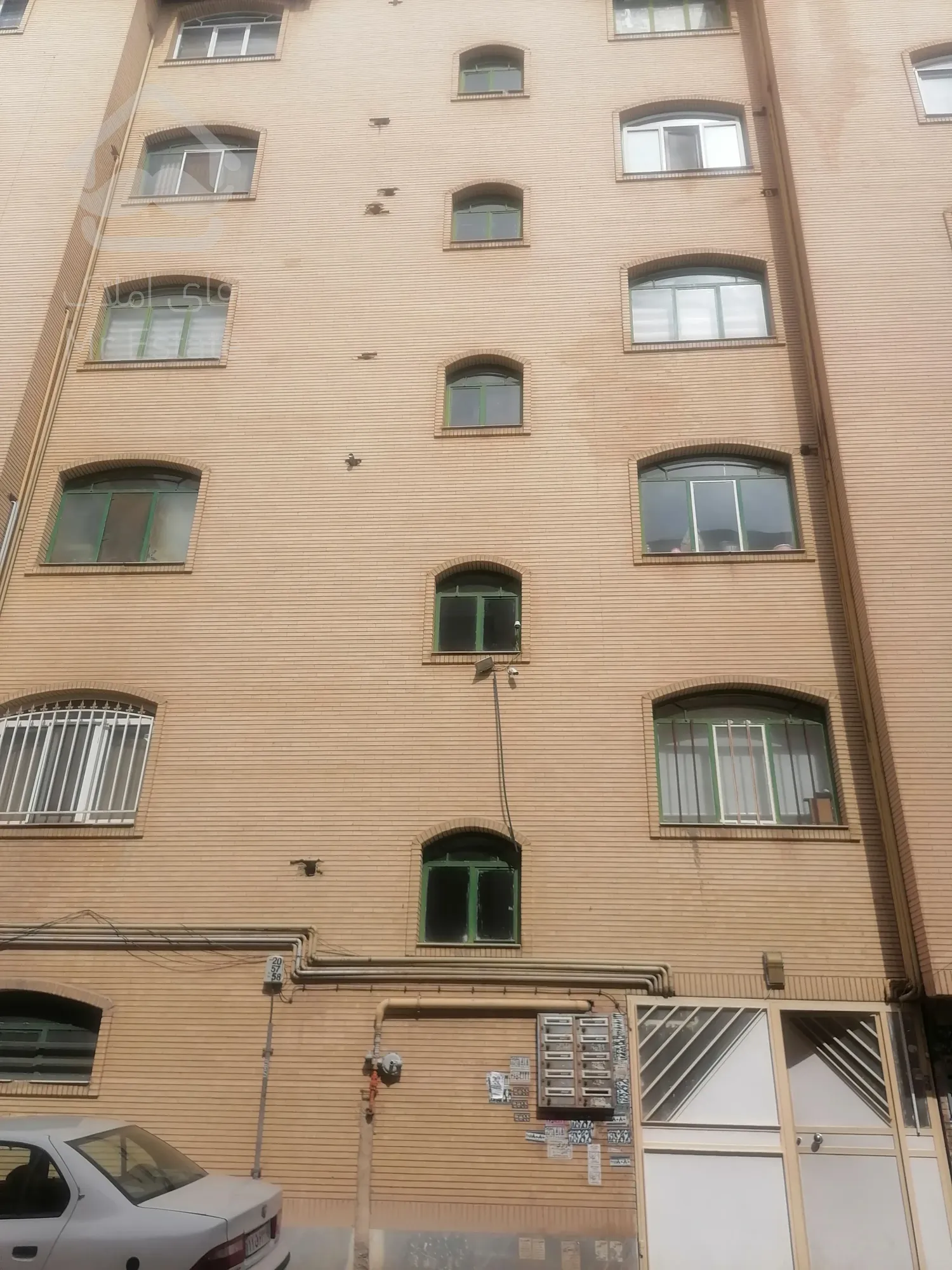 فروش آپارتمان ۱۱۷.۲ متری ۲ خوابه با آسانسور در فرديس، شهرک ناز