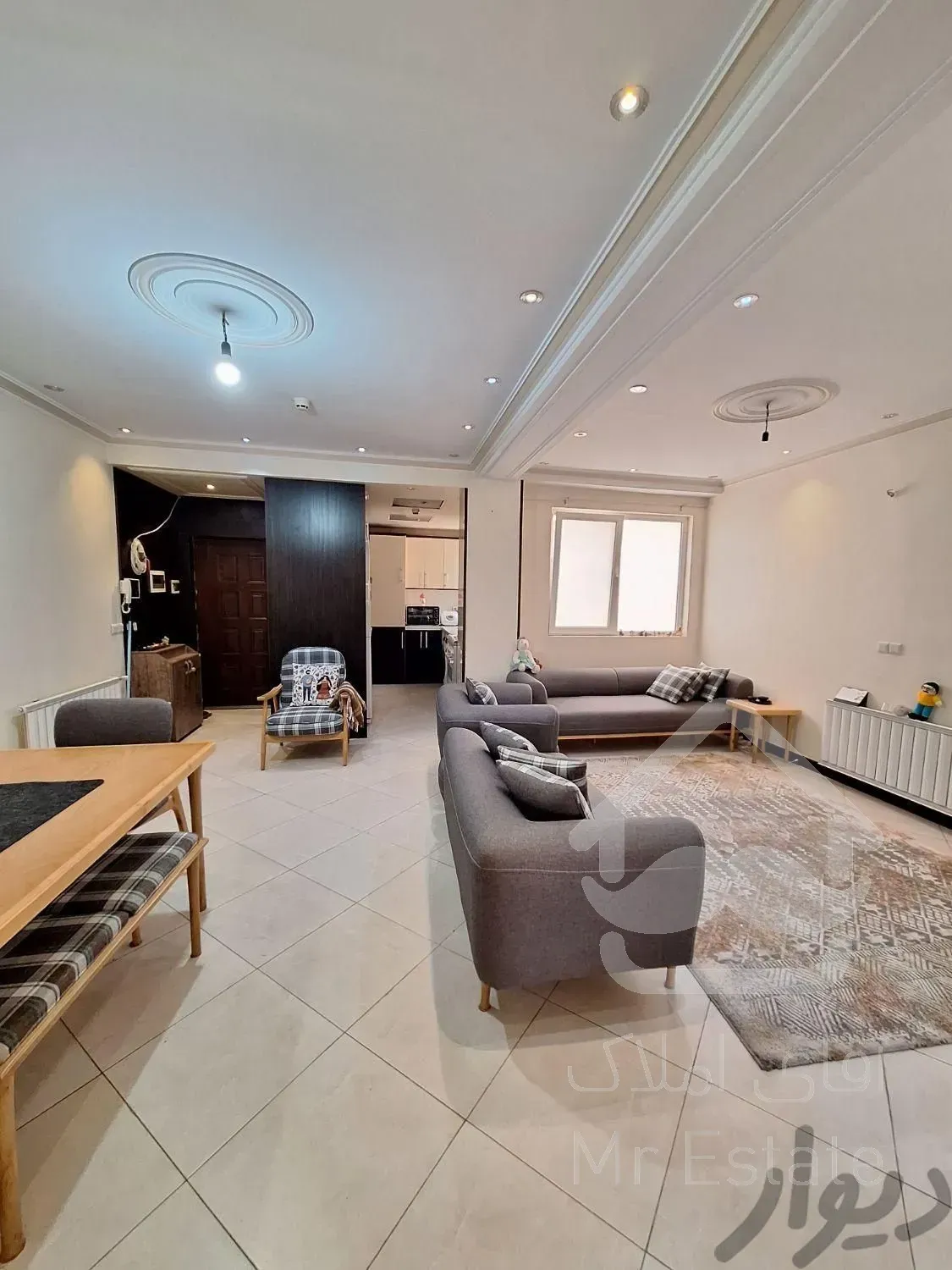 اجاره 77متری فول - ۵ دقیقه پیاده تا مترو فرهنگسرا