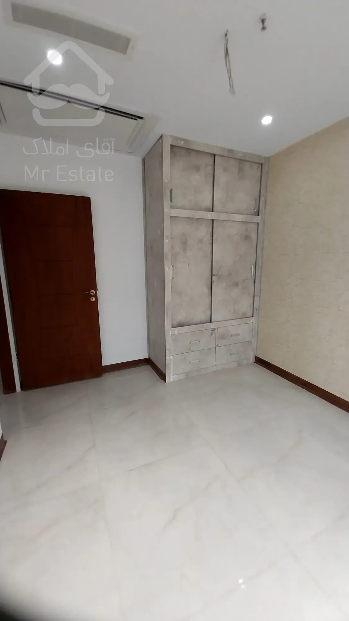 فروش اپارتمان 177 متری سه خواب هروی