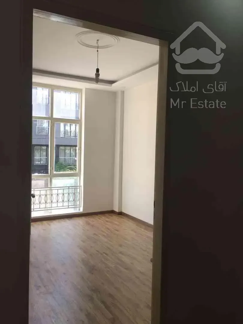 خرید آپارتمان ۴۷ متری فردوس شرق