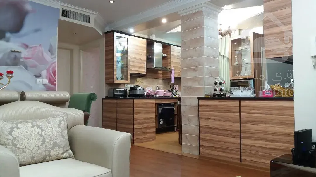 فروش 90 متری دولت