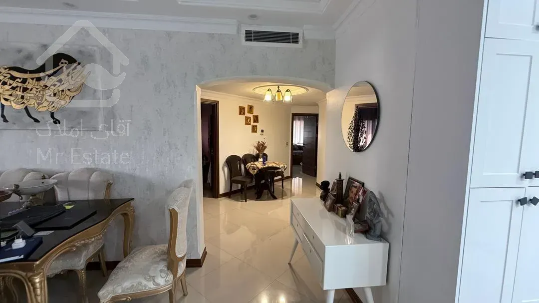 فروش آپارتمان ۱۷۲ متر کامرانیه جنوبی ۳ پارکینگ