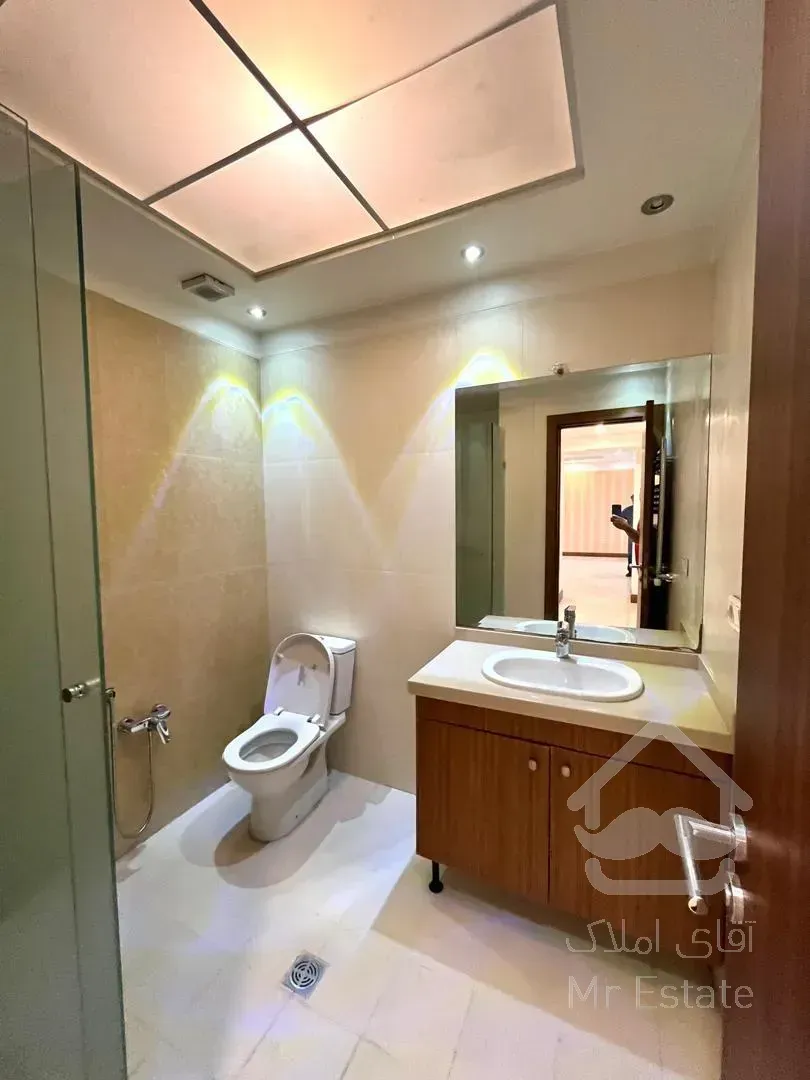 فروش اپارتمان 185 متری زعفرانیه