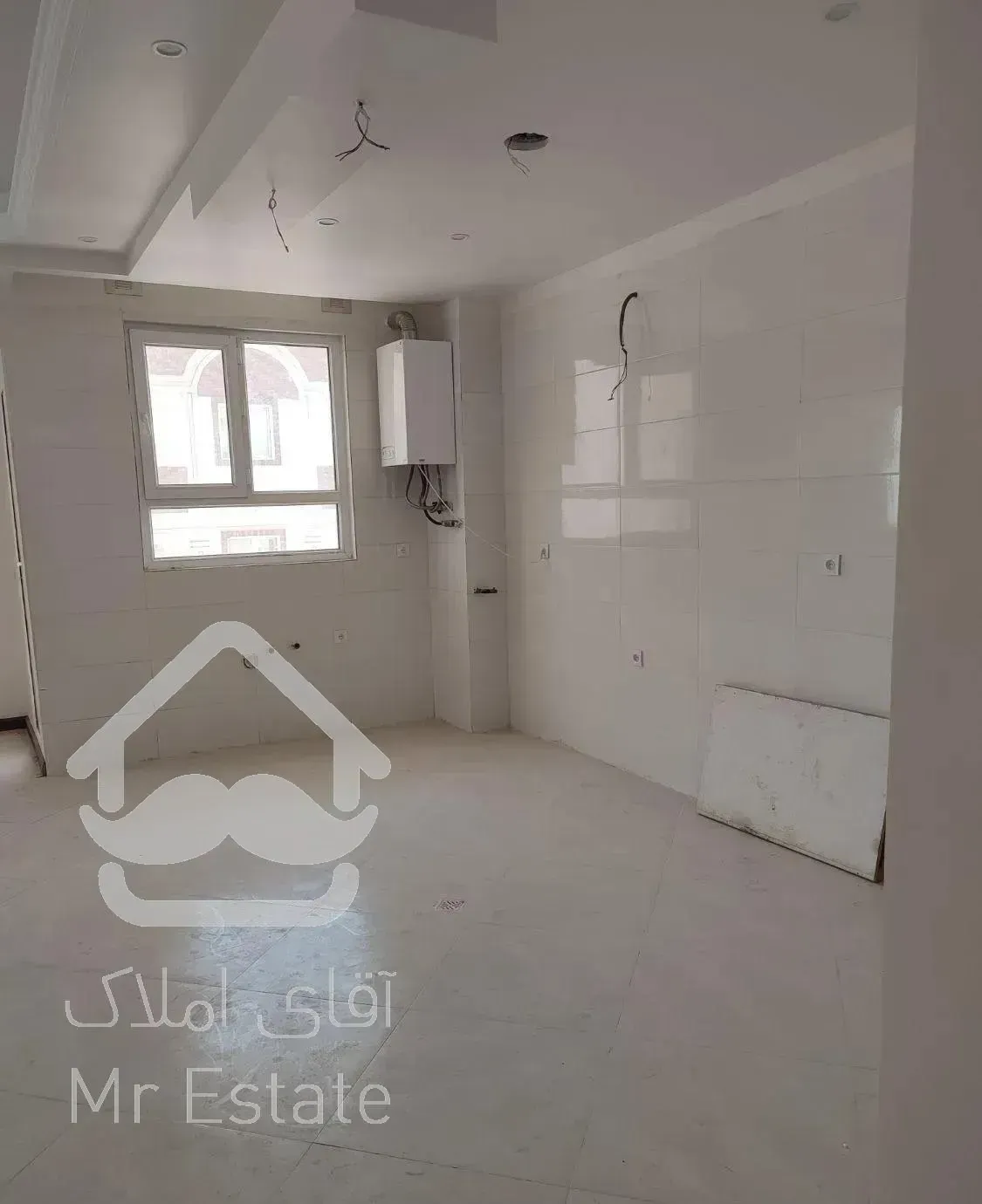 آپارتمان ۱۲۵ متر گیلاوند(خیابان سپاه)