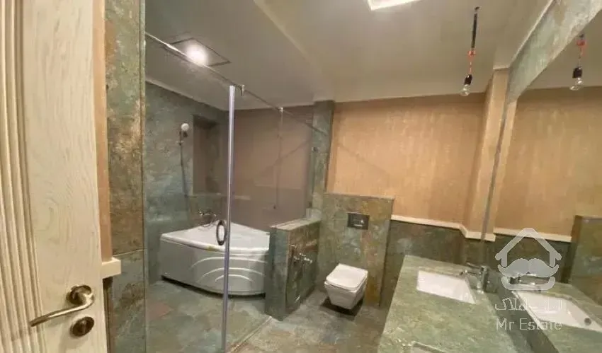 ۳۵۰ متر ۴ خواب مستر زعفرانیه