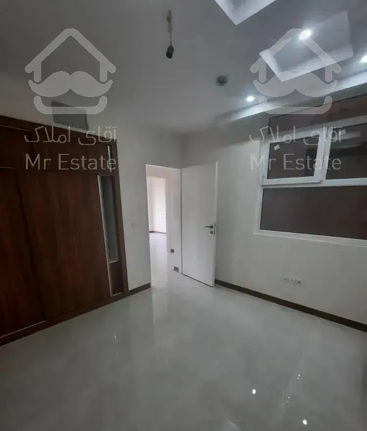 120متر دو خواب /دوکله نور/تاپ لوکیشن/سازمان